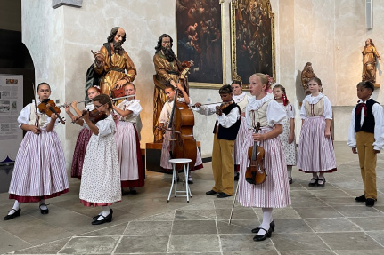 Šmidlátka a Cukrlata